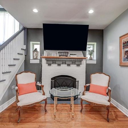 Spacious 5-Br House Near Transit W Parking Chicago Extérieur photo