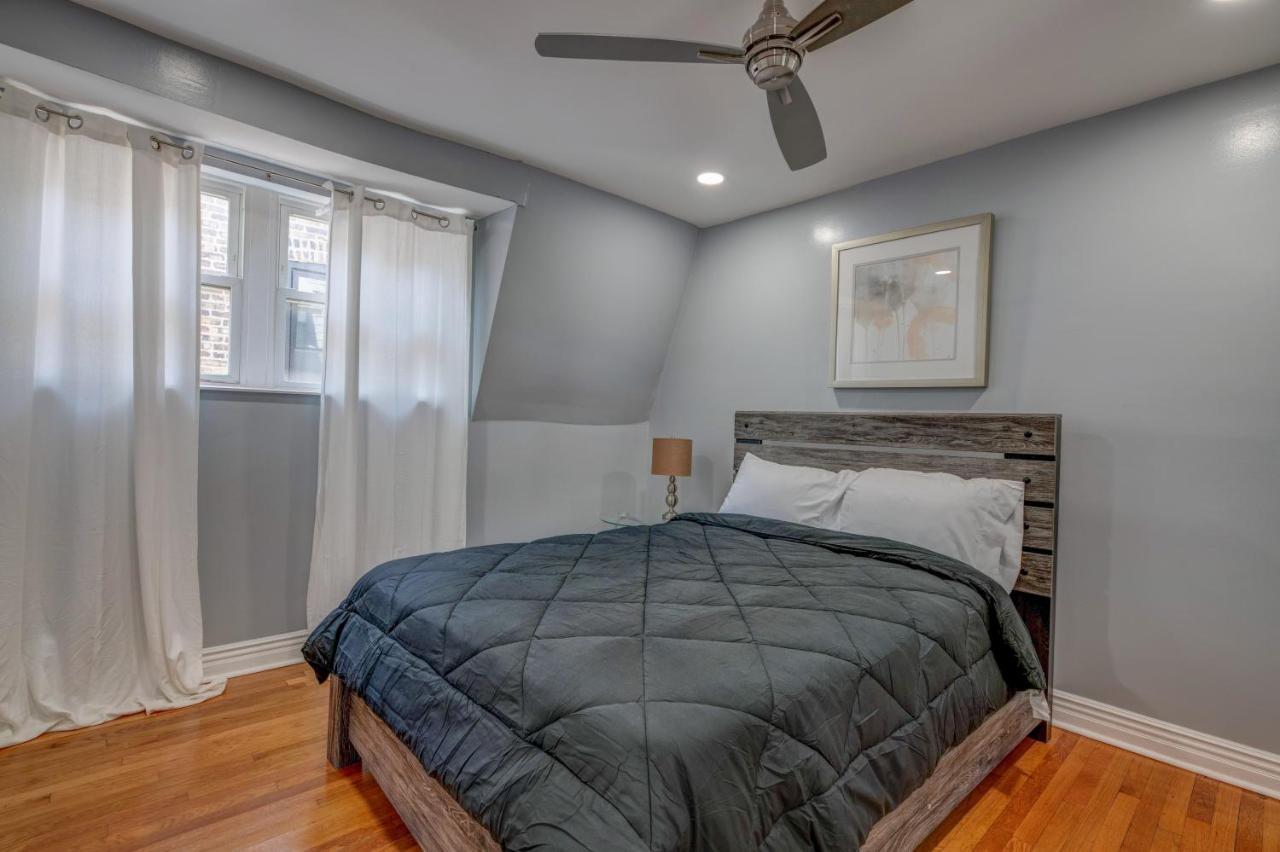 Spacious 5-Br House Near Transit W Parking Chicago Extérieur photo