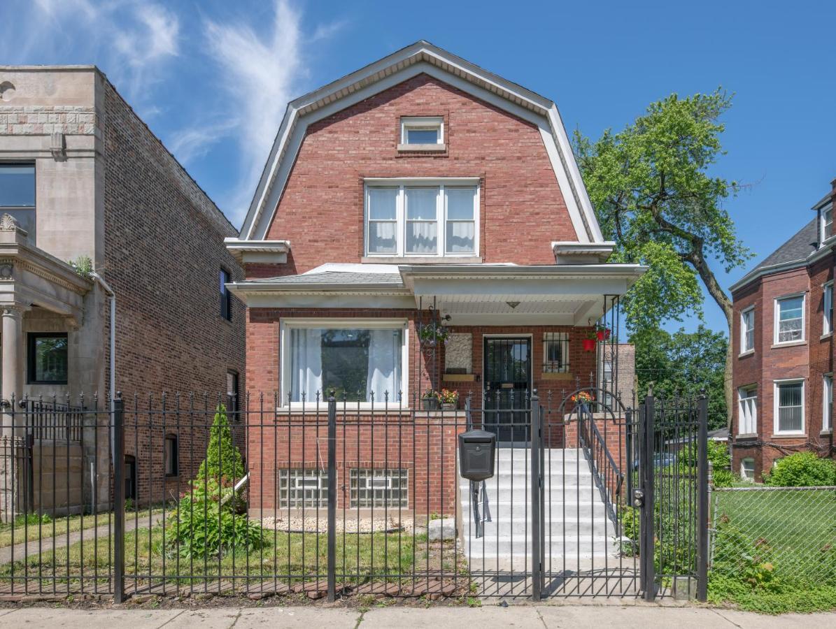 Spacious 5-Br House Near Transit W Parking Chicago Extérieur photo