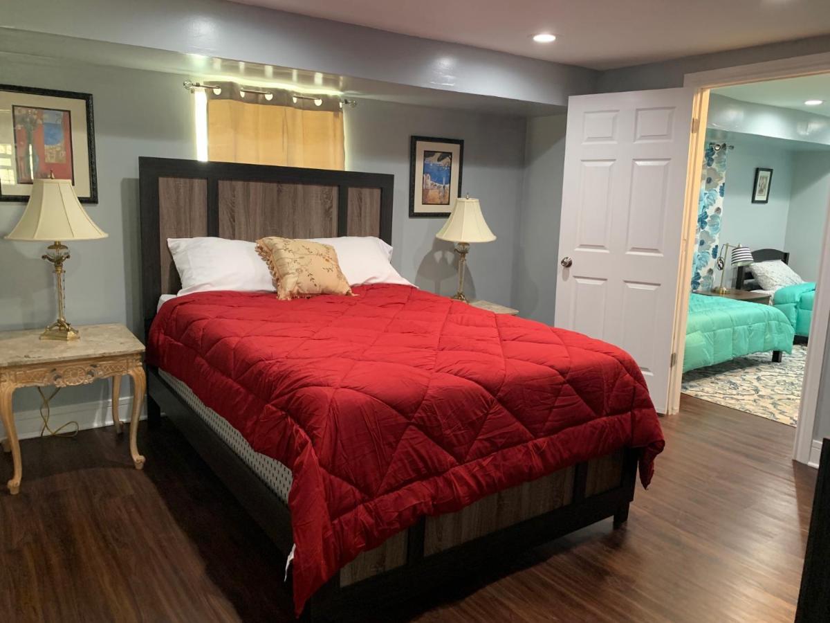 Spacious 5-Br House Near Transit W Parking Chicago Extérieur photo