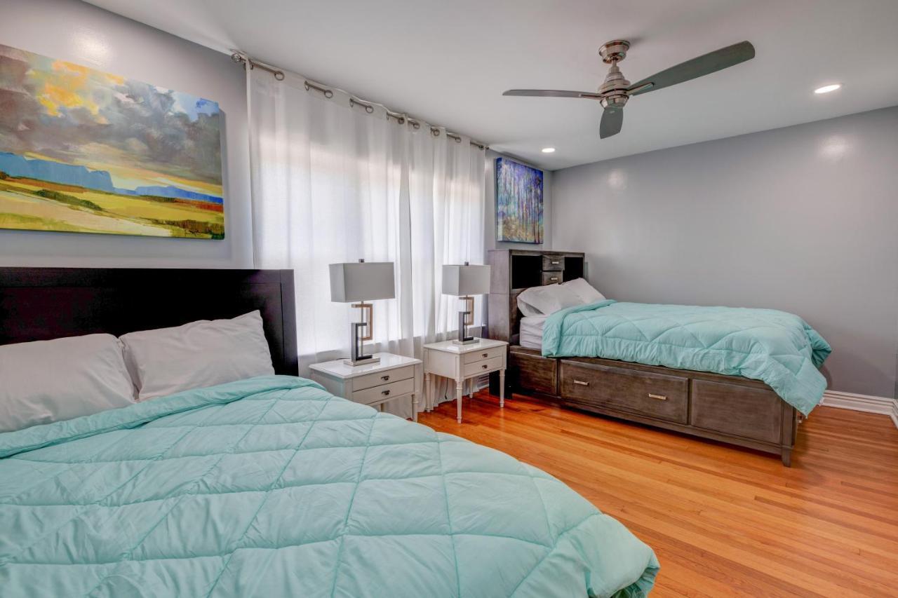 Spacious 5-Br House Near Transit W Parking Chicago Extérieur photo