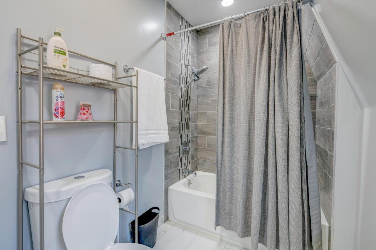 Spacious 5-Br House Near Transit W Parking Chicago Extérieur photo